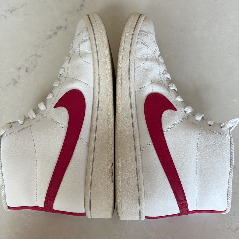 Worn one time! Nike blazers - Picture 7 of 15